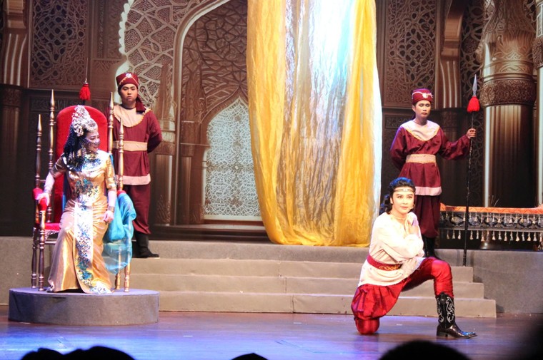 Thanh Thanh Tâm xúc động tái ngộ khán giả trong đêm “Tự tình quê hương” ảnh 3