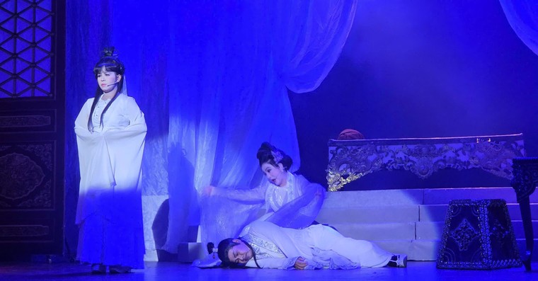 Đề tài liêu trai lên sân khấu cải lương ảnh 2