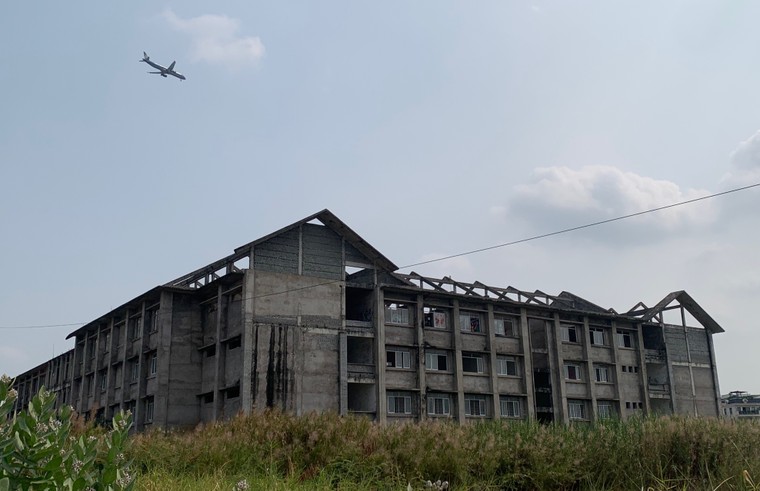 Nhiều ngôi trường trăm tỷ bỏ hoang tại TP.HCM ảnh 1