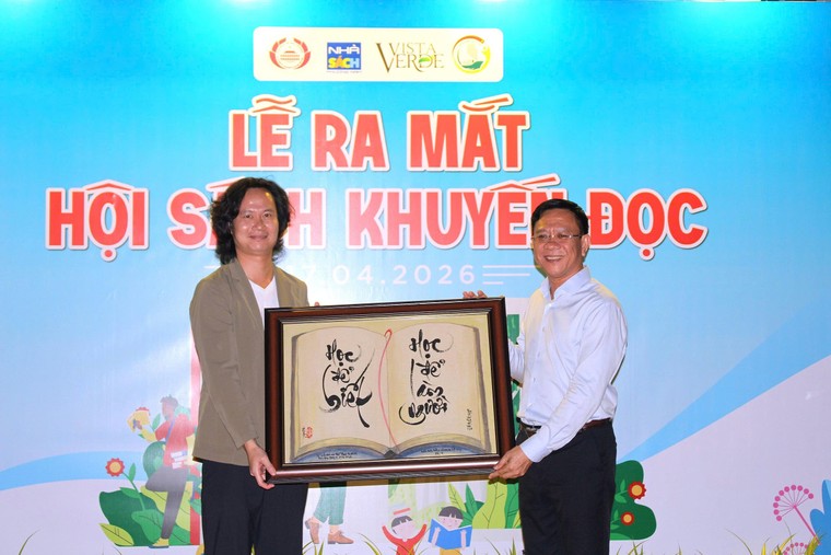 TPHCM: Khuyến đọc tại khu dân cư ảnh 2