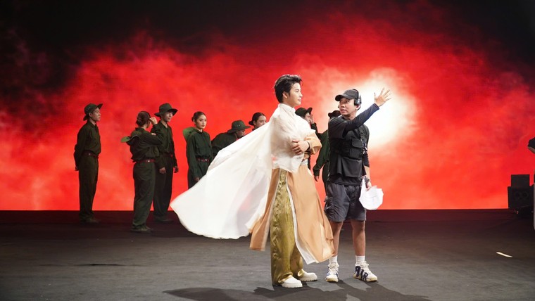 MV “Ánh sao Việt Nam” - một lời tri ân gửi đến thế hệ cha ông ảnh 3