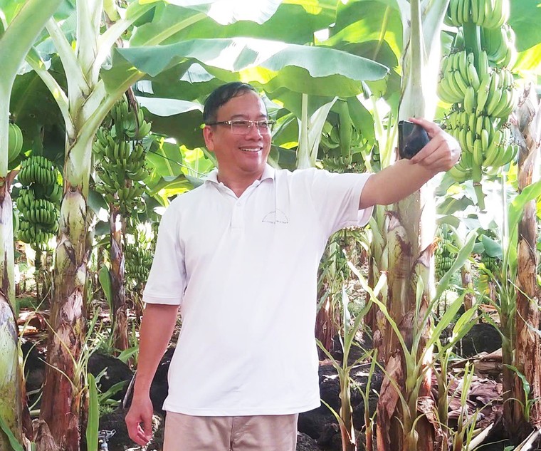 Đọc “Xóm Giá Tỵ” thêm yêu hồn quê, tình người Đồng Nai ảnh 1