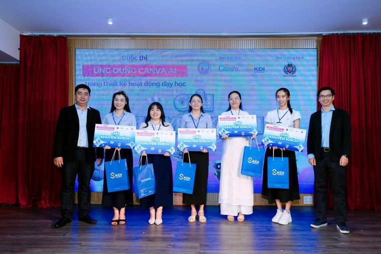 Lan tỏa tinh thần đổi mới sáng tạo tại Vòng Chung kết Cuộc thi “Ứng dụng Canva AI trong thiết kế hoạt động dạy học” ảnh 6