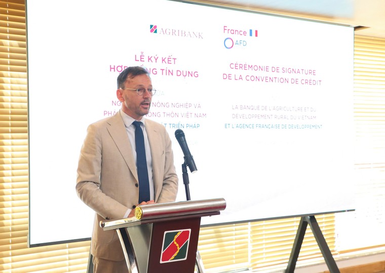 Agribank ký kết Hợp đồng tín dụng Hạn mức tài chính khí hậu với Cơ quan Phát triển Pháp ảnh 3
