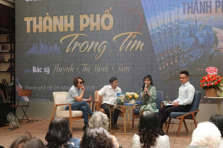 “Từ khóa” Lê Thiếu Nhơn: “Viết đến tận cùng đâu phải chuyện chơi” ảnh 2