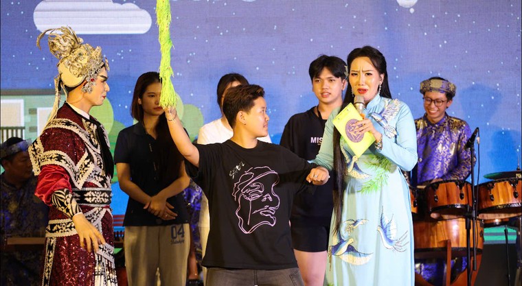 Hát Bội lặn lội "chạy show" không nghỉ ảnh 4