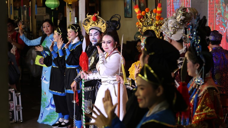 Hát Bội lặn lội "chạy show" không nghỉ ảnh 3