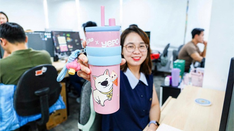 Celano bắt tay YEPO: Mua kem ngon, rinh ly giữ nhiệt siêu xinh ảnh 4