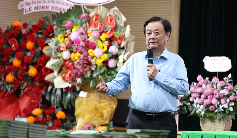 Đọc sách cùng Xích Lô: “Mỗi nghề một bông hoa” ảnh 2