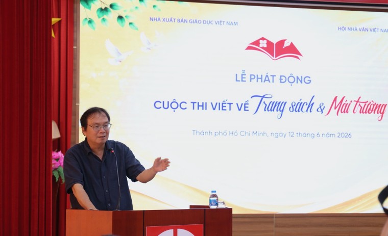 Cuộc thi viết “Trang sách & Mái trường”: Nơi ký ức được gìn giữ, lòng biết ơn được lan tỏa ảnh 4