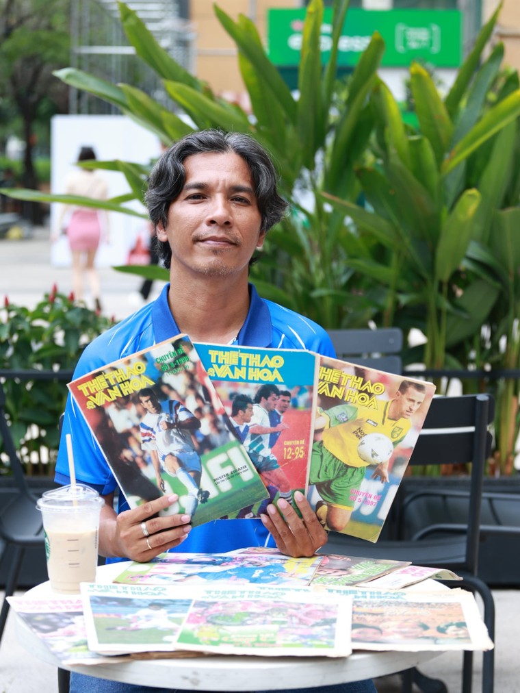 Mở sạp báo bóng đá đón World Cup ảnh 2