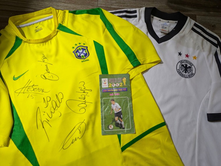 Mở sạp báo bóng đá đón World Cup ảnh 3