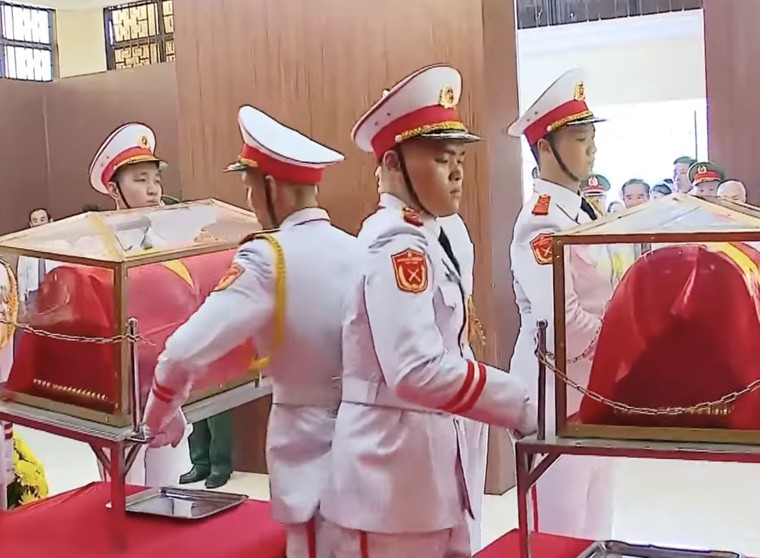 Đã tìm thấy những hài cốt liệt sĩ đầu tiên tại Công viên Lê Thị Riêng ảnh 8