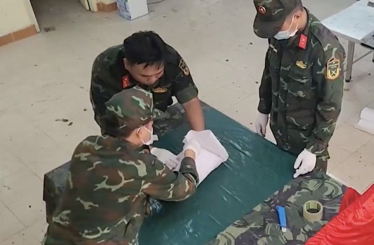 Công viên Lê Thị Riêng ngày 15/7: Tìm thấy 19 hài cốt và 1 bộ hài cốt tập thể liệt sĩ ảnh 2