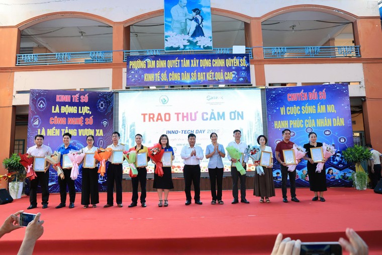 Phường Tam Bình (TP.HCM): Đưa công nghệ số vào thực tiễn phục vụ người dân ảnh 3