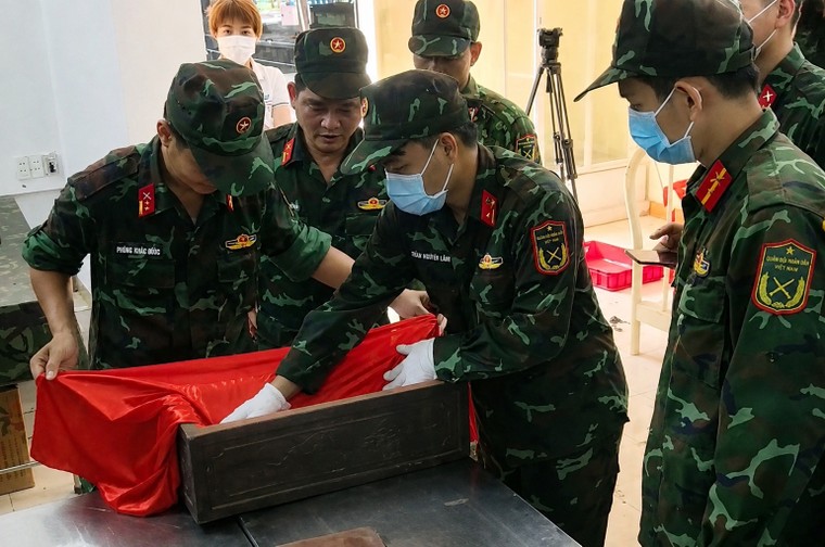 Nhìn lại 1 tháng tìm kiếm hài cốt liệt sĩ tại Công viên Lê Thị Riêng ảnh 1