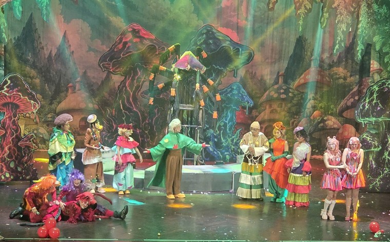 “Làng Sờ Lay” như một concert dành cho thiếu nhi ảnh 5