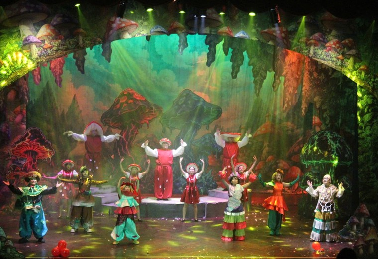 “Làng Sờ Lay” như một concert dành cho thiếu nhi ảnh 1