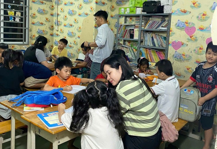 Lớp học của tình thương – Bài 2: Lớp học dưới chân cầu ảnh 1