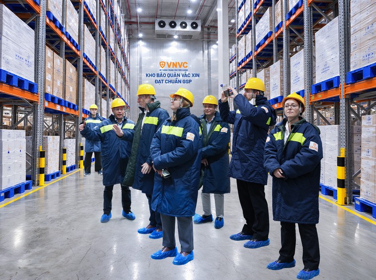 Tổng Bí thư, Chủ tịch nước Tô Lâm chứng kiến VNVC và Pfizer hợp tác tăng cường năng lực y tế dự phòng cho Việt Nam ảnh 3