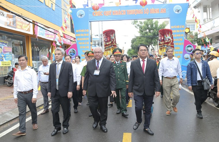 Rộn vang trống hội Nghinh Ông TP.HCM 2026 ảnh 2
