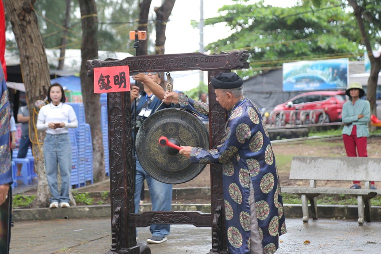 Rộn vang trống hội Nghinh Ông TP.HCM 2026 ảnh 5