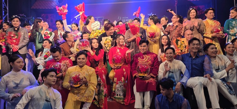 Nửa thế kỷ vang vọng hồn dân tộc ảnh 6
