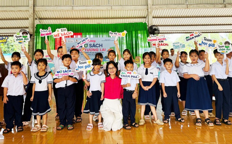 Mở trang sách, mở tương lai ảnh 1