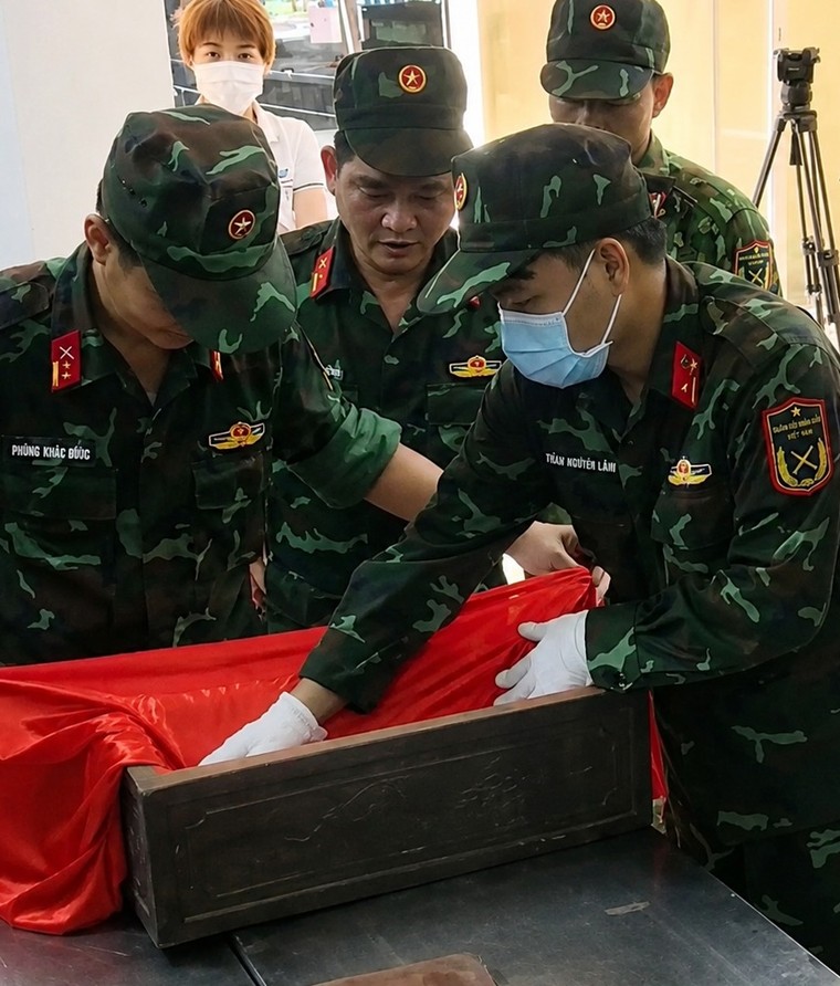 TPHCM tiếp tục tổ chức tìm kiếm hài cốt liệt sĩ tại Công viên Lê Thị Riêng ảnh 2