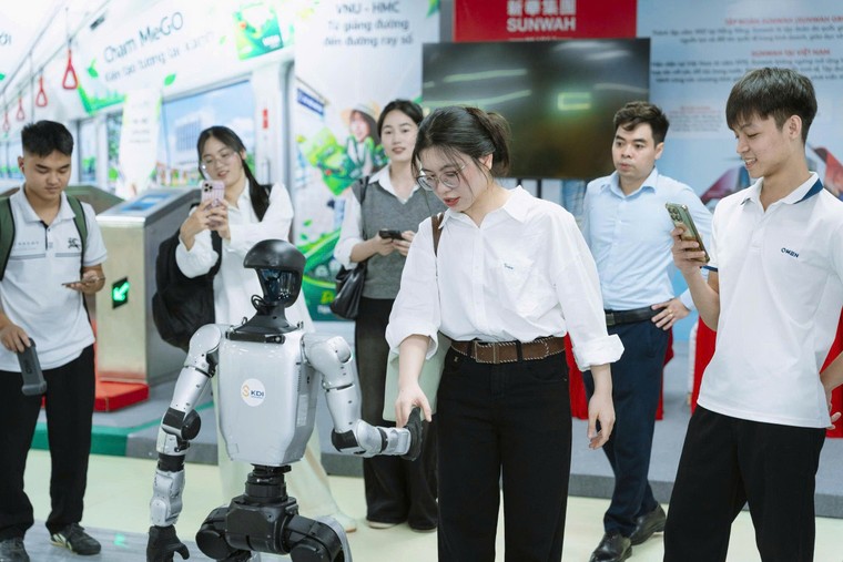 KDI Education cam kết đồng hành cùng Đại học Quốc gia Hà Nội ảnh 2