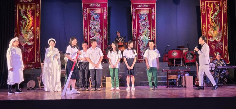 TPHCM: văn nghệ sĩ học phương pháp truyền thụ nghệ thuật trong học đường ảnh 4