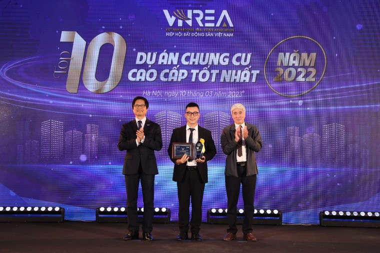 DOJI LAND lọt Top 10 nhà phát triển bất động sản hàng đầu Việt Nam 2022 ảnh 2