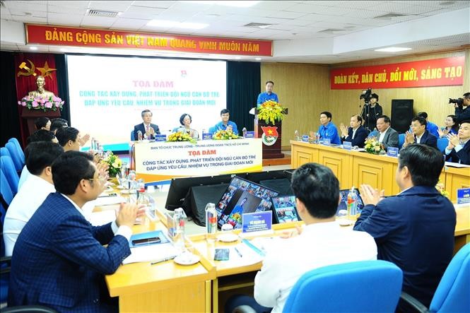 Cần chính sách phù hợp cho cán bộ trẻ có năng lực nổi trội ảnh 2