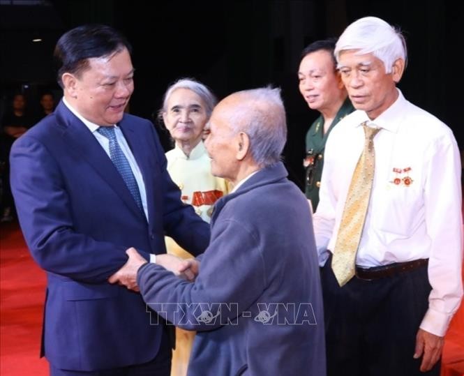 Tri ân các chiến sỹ cách mạng bị địch bắt tù đày ảnh 1