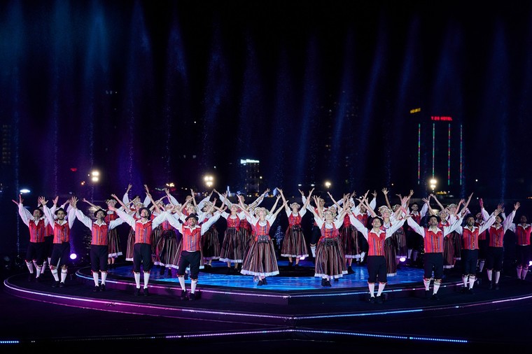 “Đột nhập” sân khấu tổng duyệt đêm khai mạc DIFF 2023 ảnh 8