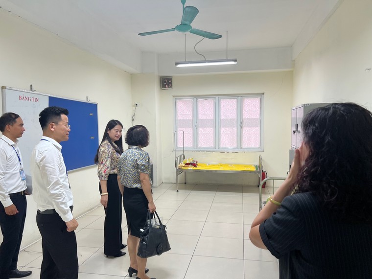 Hà Nội kiểm tra cơ sở vật chất tại các điểm thi tốt nghiệp THPT năm 2023 ảnh 2