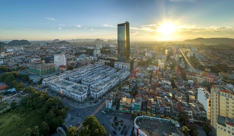 Quần thể phức hợp thương mại – dịch vụ: Điểm đến của nhà đầu tư bán lẻ thông thái ảnh 1