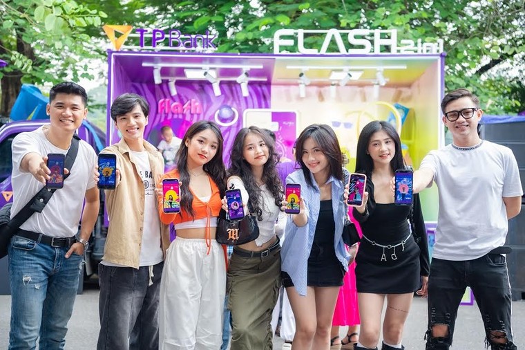 Từ “lựa CHỌN” đến “TRỌN vẹn”, thông điệp TPBank gửi khách hàng trên hành trình đậm chất TÔI ảnh 1