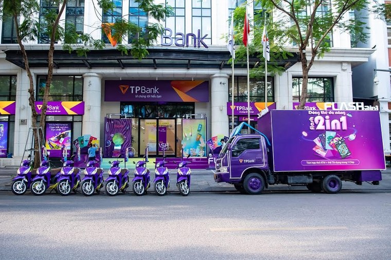 Từ “lựa CHỌN” đến “TRỌN vẹn”, thông điệp TPBank gửi khách hàng trên hành trình đậm chất TÔI ảnh 4