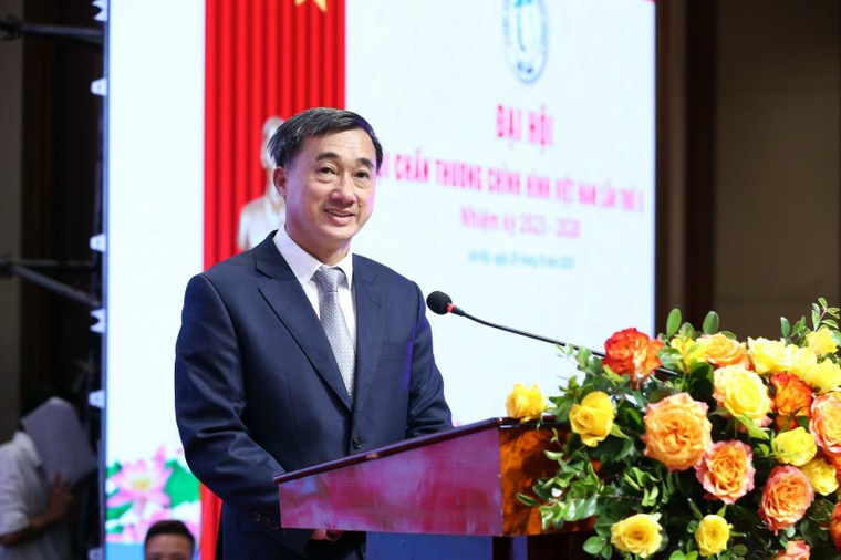 PGS.TS. Nguyễn Mạnh Khánh được tín nhiệm bầu làm Chủ tịch Hội Chấn thương Chỉnh hình Việt Nam ảnh 1