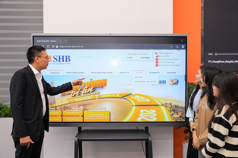 Khánh thành “Trung tâm thực hành Tài chính Ngân hàng SHB – VNU” tại ĐHQG-HN ảnh 2