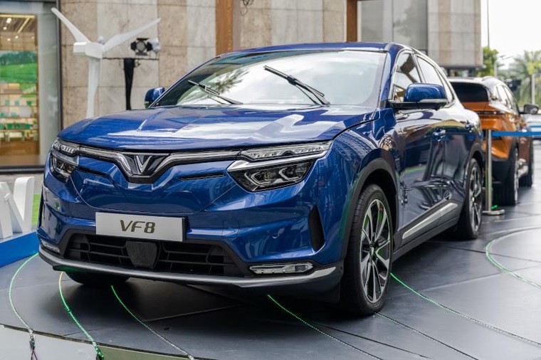 Mua ô tô điện VinFast tháng 12, hưởng ưu đãi “2 năm không chi phí” ảnh 2