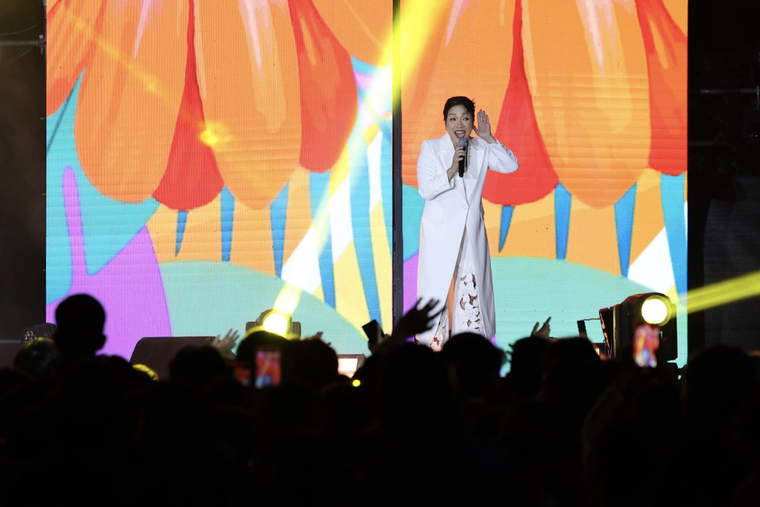 Hơn 40 nghìn cư dân và du khách “cháy” hết mình trong đại nhạc hội Ecopark Countdown 2024 ảnh 6