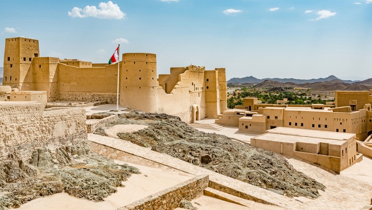 Pháo đài này tổng chiều dài là bao nhiêu?