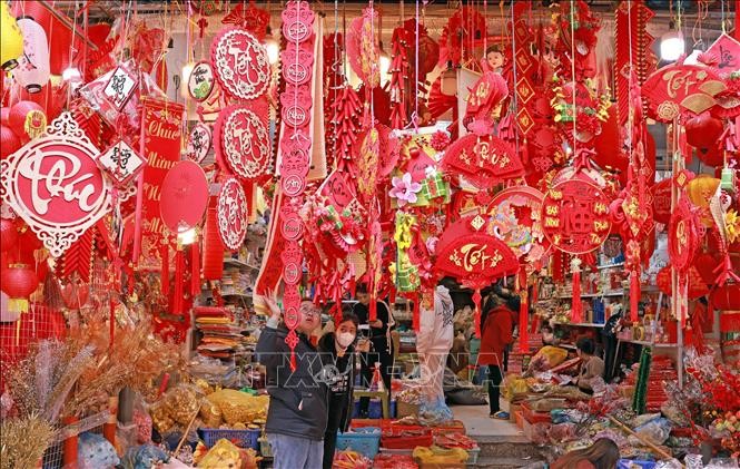 Rực rỡ chợ hoa Tết truyền thống phố cổ Hà Nội ảnh 2