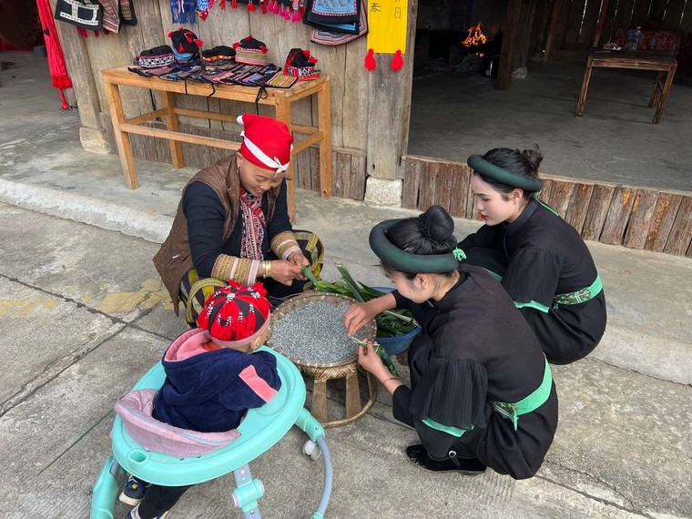 Đón Tết Giáp Thìn 2024, cáp treo Fansipan hoạt động trở lại từ 8/2 ảnh 7