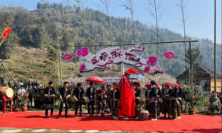 Đón Tết Giáp Thìn 2024, cáp treo Fansipan hoạt động trở lại từ 8/2 ảnh 6