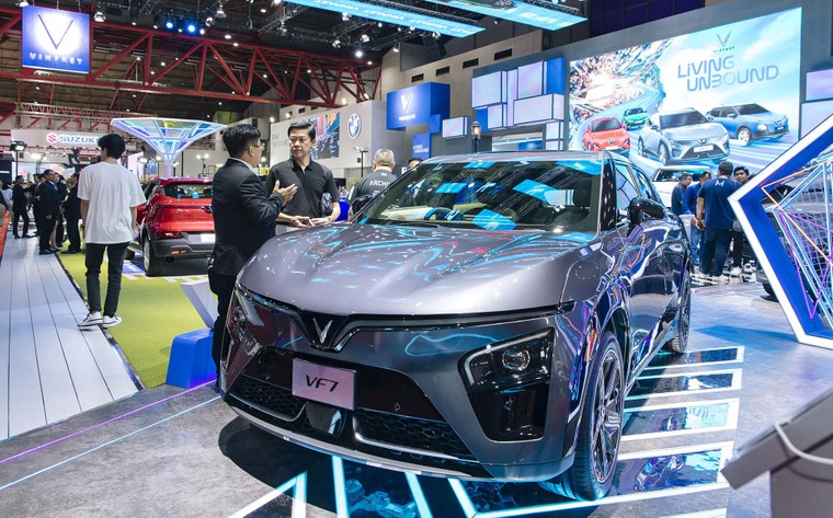 Màn ra mắt ấn tượng của VinFast tại Triển lãm Ô tô Quốc tế Indonesia ảnh 5