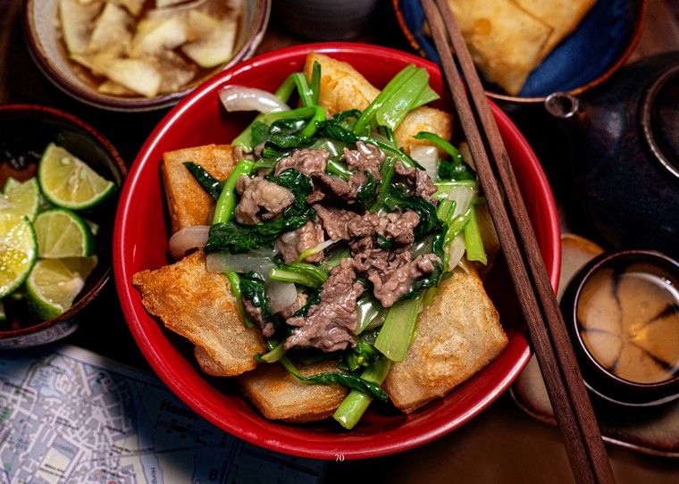 Cuộc phiêu lưu trải nghiệm ẩm thực Hà Nội của Marcus Lacey ảnh 2