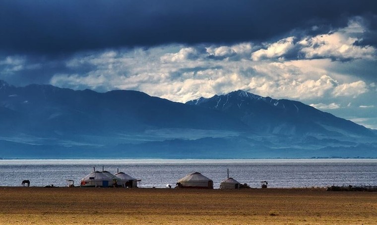 Diện tích của lưu vực là bao nhiêu?